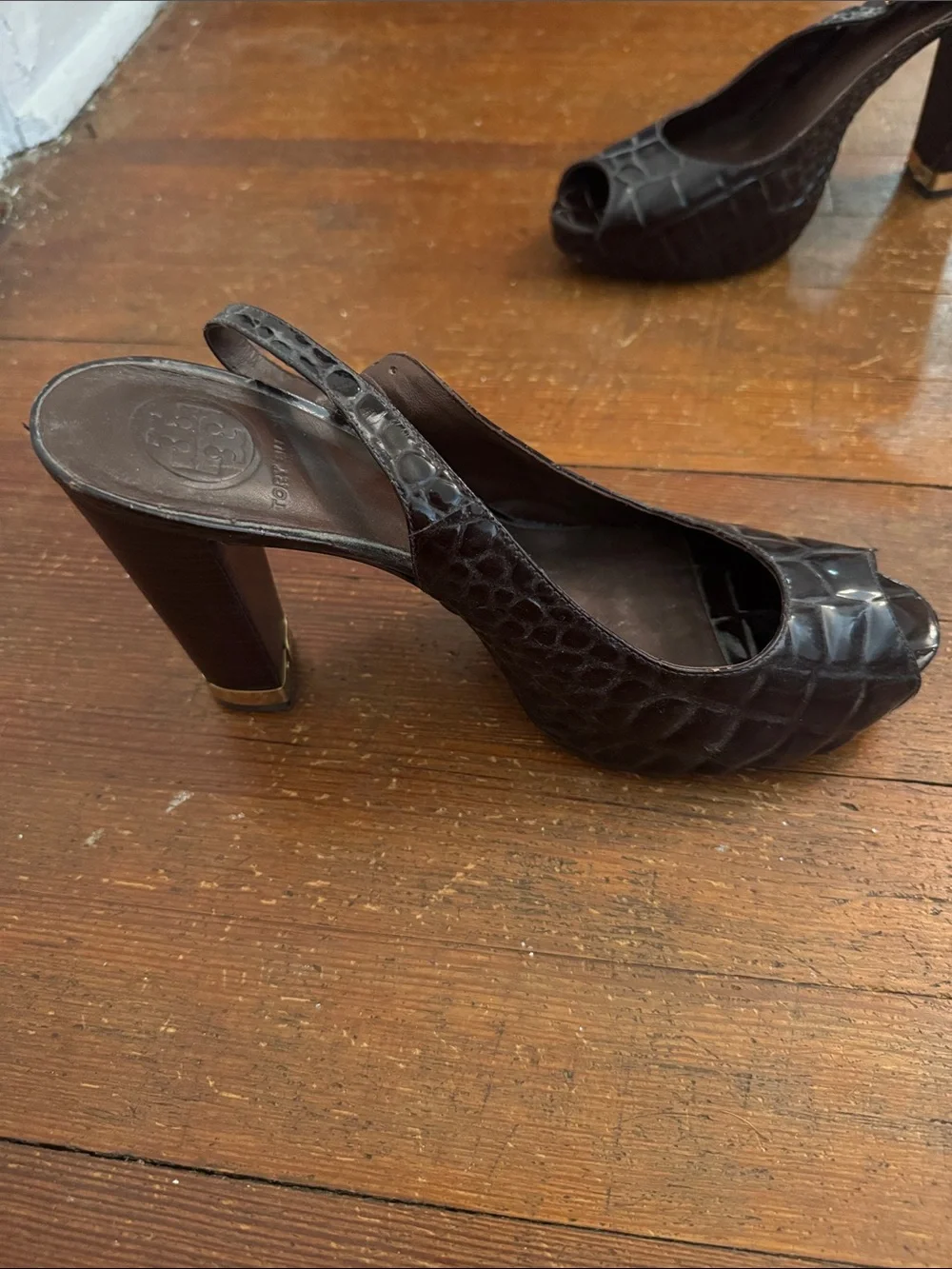 Tory Burch Dark Brown Croc-Embossed Peep-Toe Slingback Heels with Gold Buckle - Picture 8 of 11